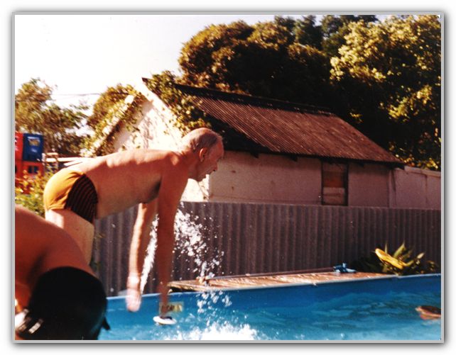Dad jumping in pool Rosebery St 1986